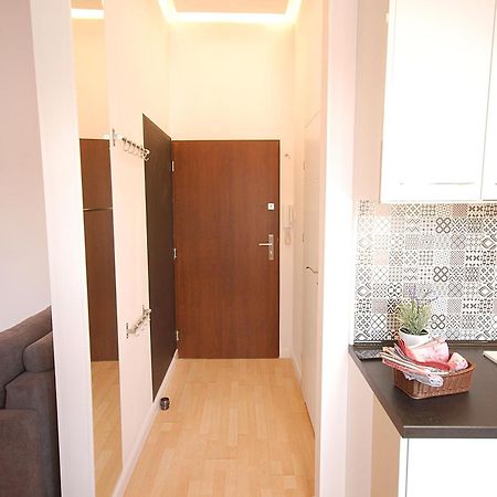 Nowy Apartament Wilcza Warsaw Ngoại thất bức ảnh